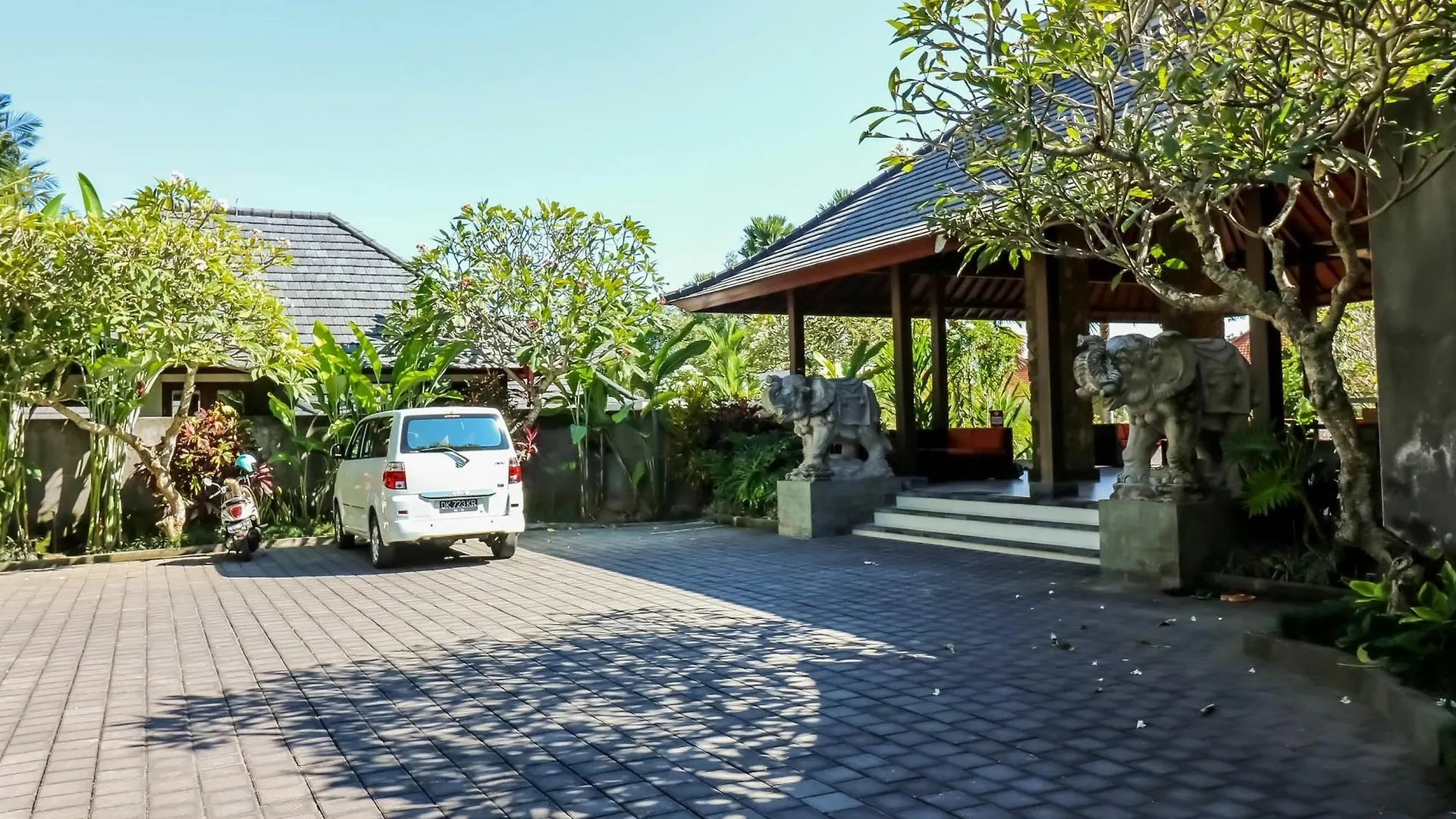 Nida Rooms Ubud Raya Pengosekan ホテル ウブド